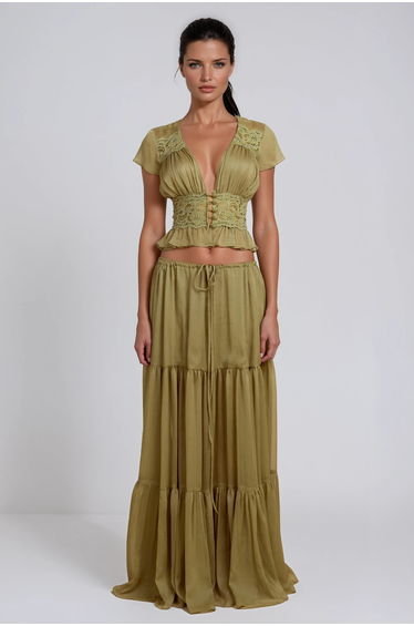 Flavie Crop Lace Skirt Set