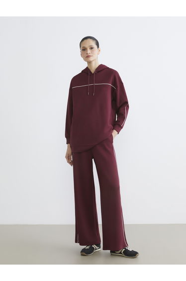 Soft Touch Women's Sweatpants with Elastic Waistband