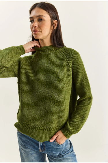 LUCCI Oversized Crew Neck Knit Sweater