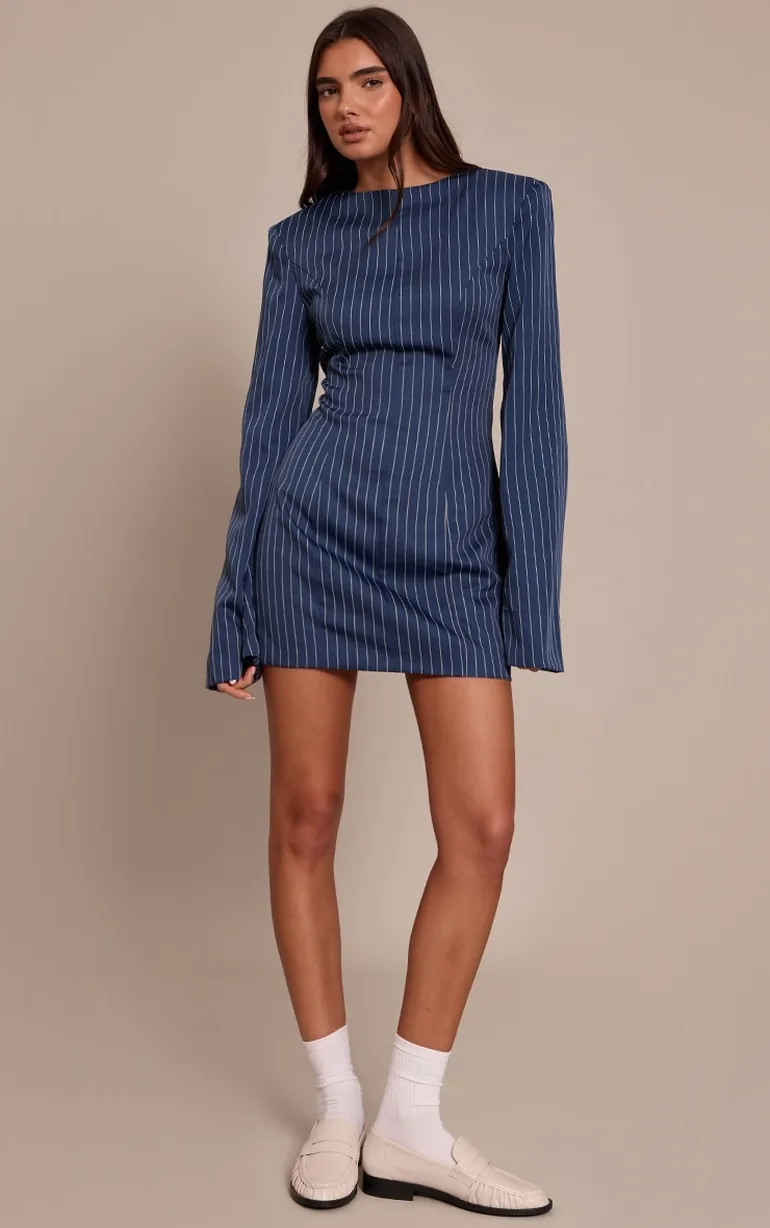 Navy Pinstripe Boat Neck Structured Long Sleeve Mini Dress Prettylittlething Navy : Party Dresses : VogaCloset Oman Navy Pinstripe Boat Neck Structured Long Sleeve Mini Dress Prettylittlething Navy : Party Dresses : VogaCloset Oman