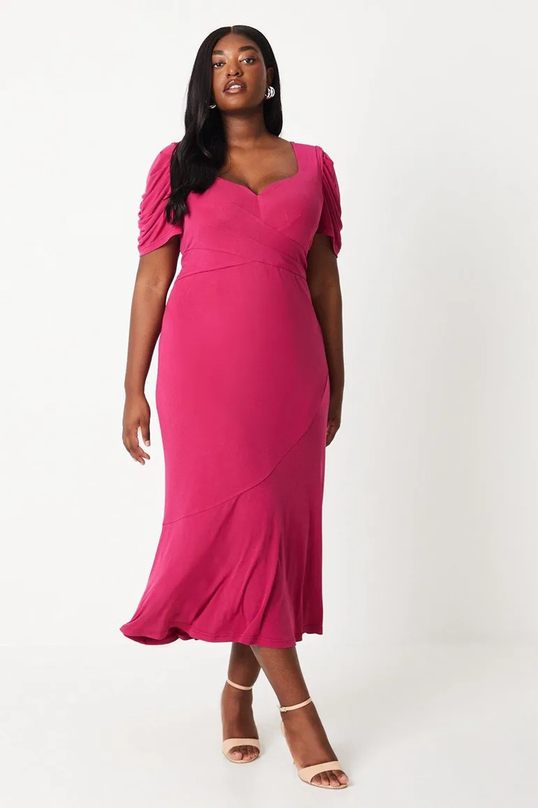 Shop Plus Sweetheart Neck Twist Front Pencil Dress Online in Oman