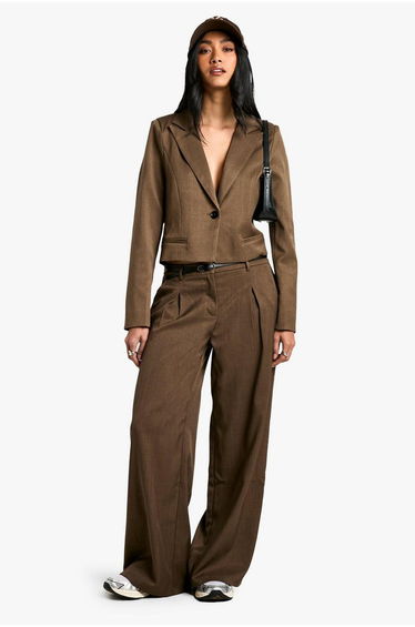 Woven Tailored Boxy Crop Blazer - mocha