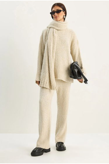 LUCCI Oversize Ribbed Knit Two-Piece Set
