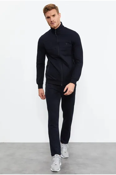 TOMMY Men's Zip-Front Sweatshirt And Pants Set