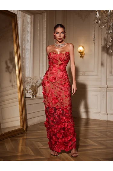 فستان ماكسي سترابليس بأزهار لون أحمر