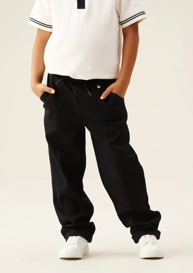 Elias Black Smart Jogger