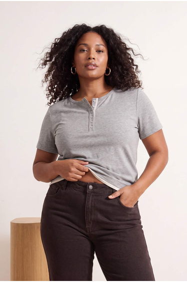 Gray Melange Color Block Fitted Short Sleeve Soft Knitted Plus Size Blouse