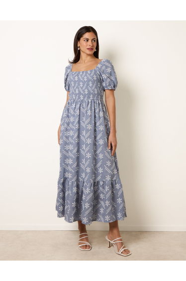 Embroidery Puff Sleeve Midi Dress