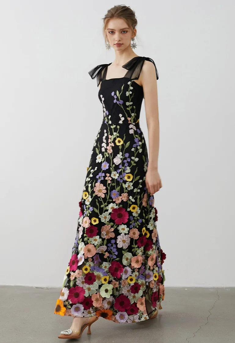 mesh applique dress 3D Floral Applique Mesh Tulle Mermaid Maxi Dress in White White M