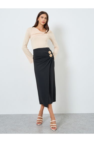 Solid Ruching Detail Metallic Button Skirt