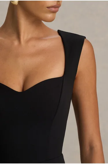 Everlee | Black Sweetheart-Neck Jumpsuit