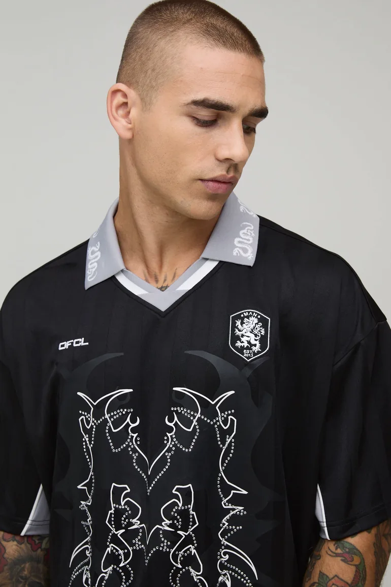 Oversized Grunge Varsity Rhinestone Mesh V Neck T-Shirt - black - 2