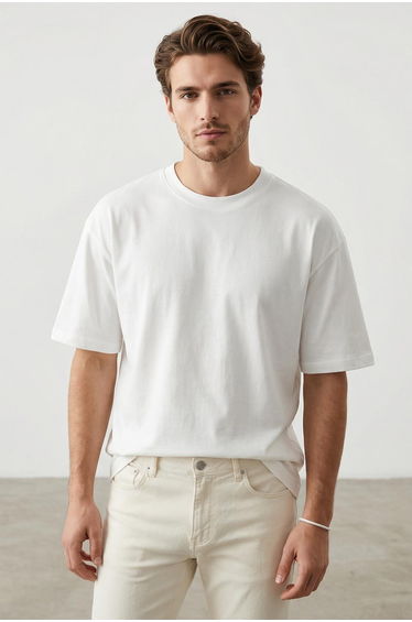 Ecru Oversize/Wide Cut Back Lion Printed 100% Cotton T-Shirt