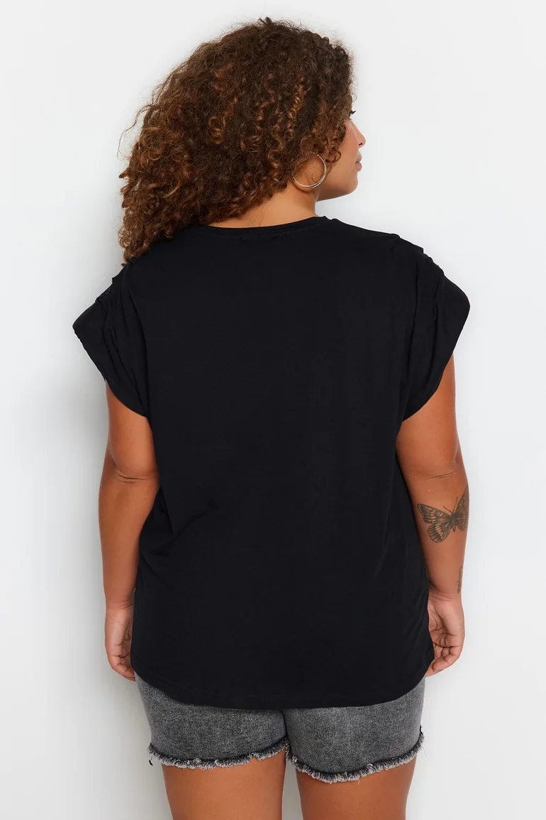 Plus Size Blouse - Black - Relaxed fit - 4