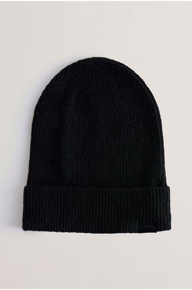 Alliie Beanie Hat Black