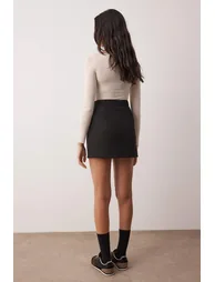 Black belted skirt-look mini shorts & bermuda shorts - 3