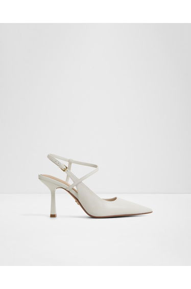 Brunette / Heeled Shoes