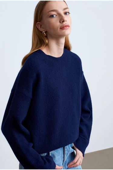 Dilvin Women's Solid Crew Neck Ribbed Sweater