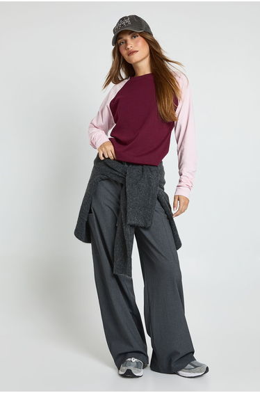 Contrast Raglan Long Sleeve Fitted Top - burgundy
