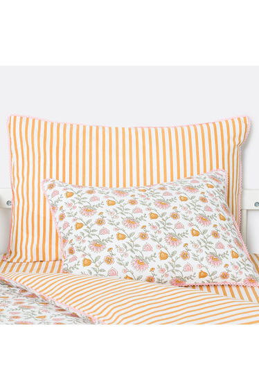 Yassia Pillowcase in Washed Cotton
