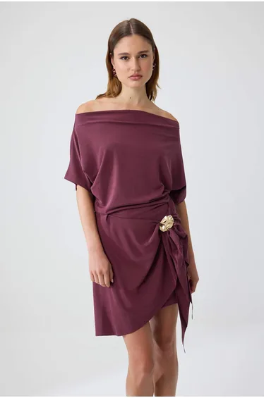 Plum Straight A-Line Boat Neck Drop Sleeve Short Accessory Detailed Mini Modal Knitted Dress