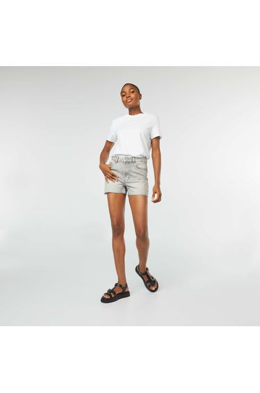 Denim shorts with raw-edge finish GREY