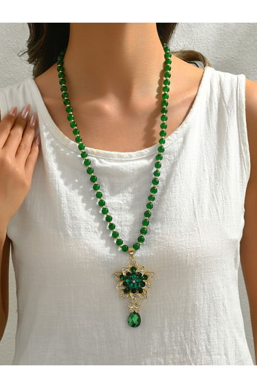 Embellished Flower Drop Beaded Necklace