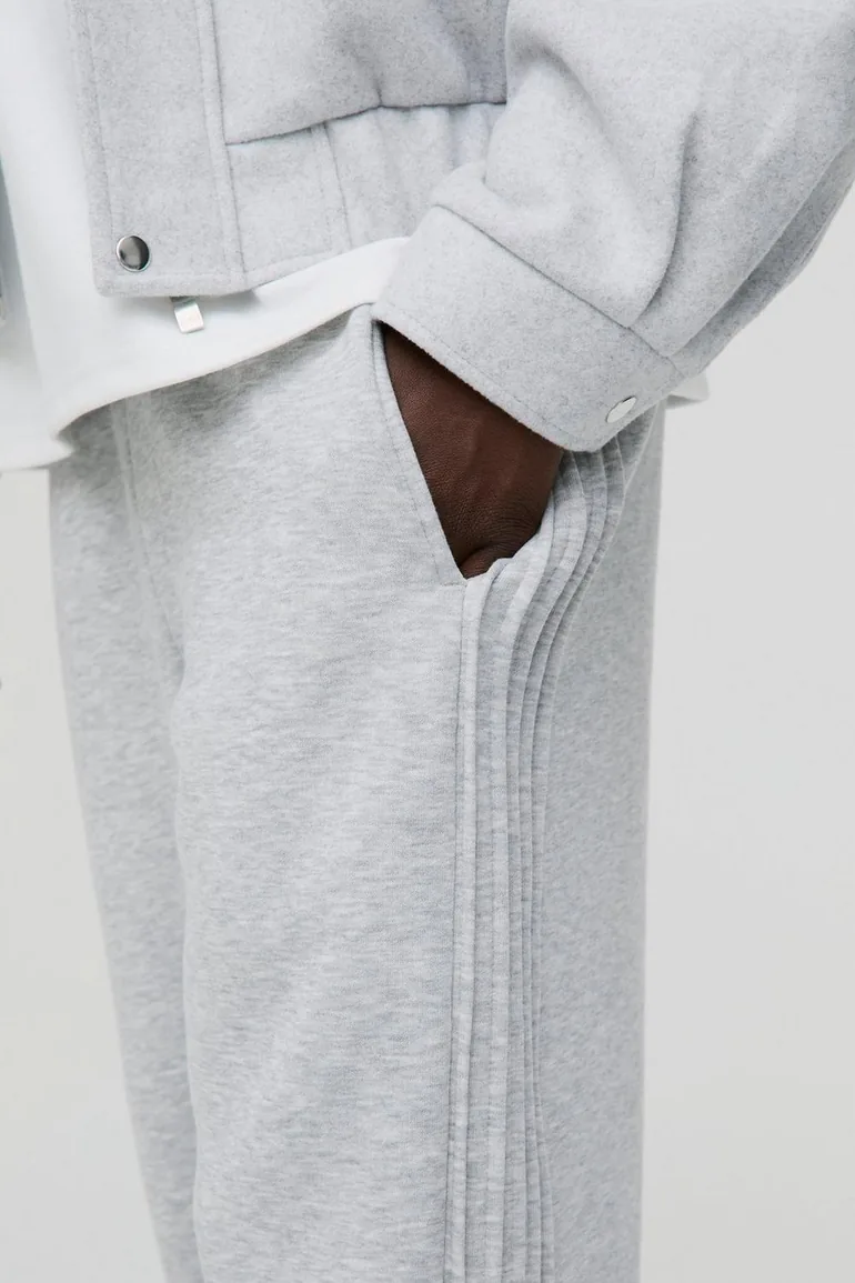Straight Leg Pintuck Detail Jogger - grey marl - 2