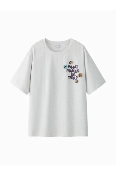 Unisex Bold Text Graphic T-Shirt