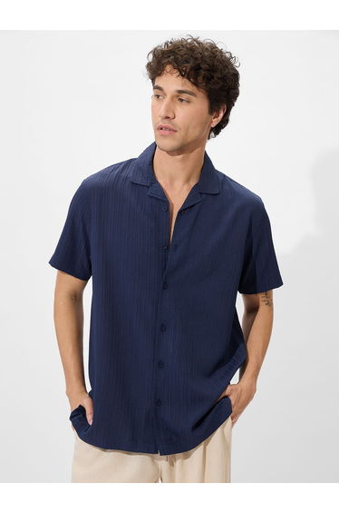 Men Navy Resort Collar Textured Shirt