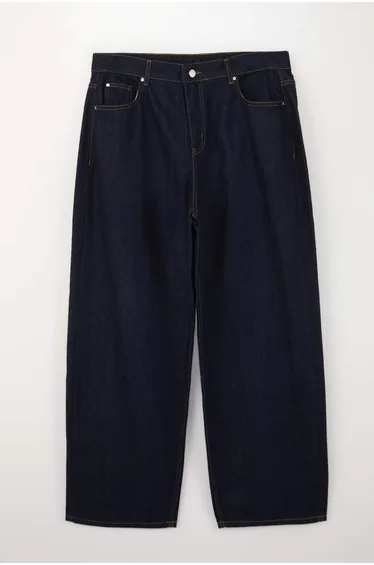 بنطلون جينز بقصة إسطوانية - للمقاسات الكبيرة