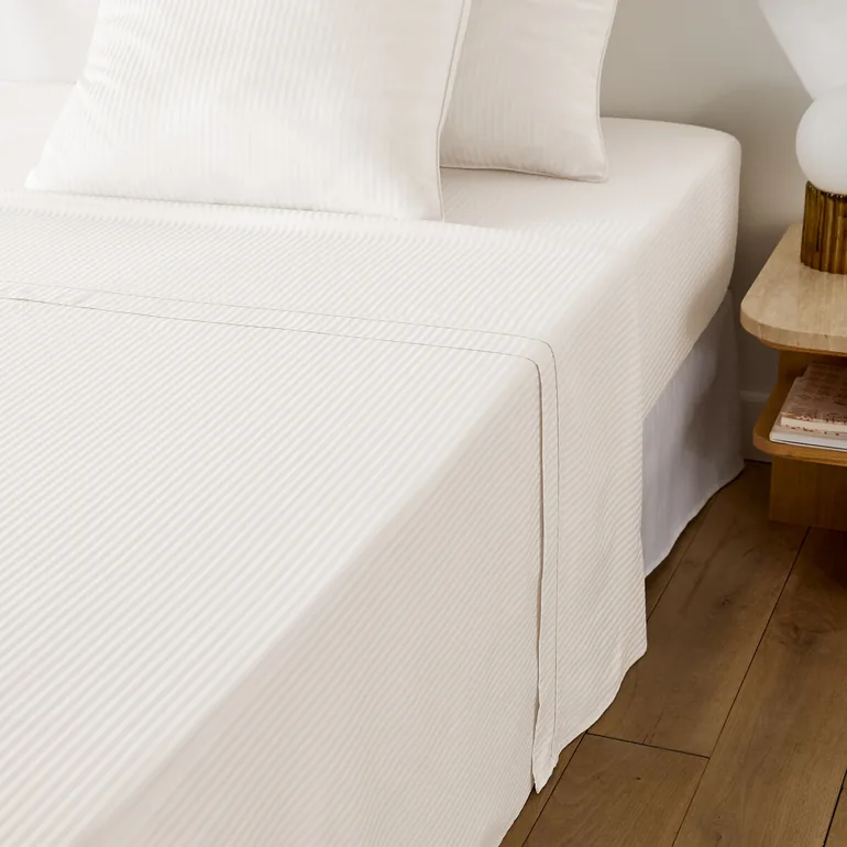 شرشف سرير قطن ساتين مخطط - 1