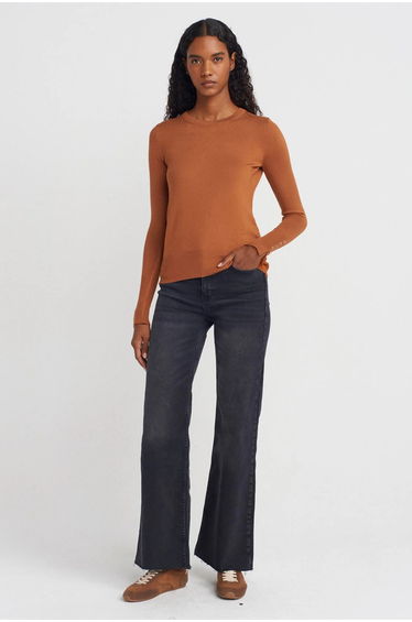 DILVIN Ribbed Crew Neck Slim Fit Sweater
