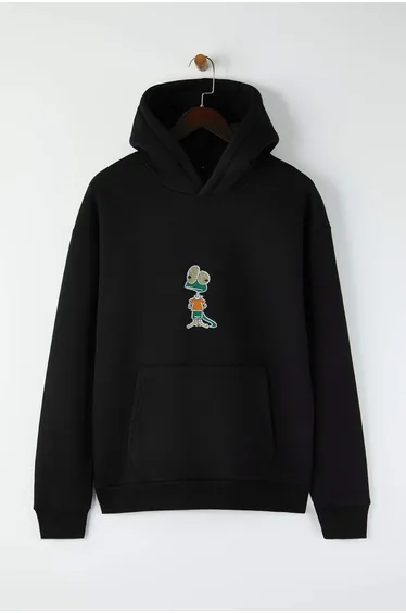 Black New Oversize/Wide Cut Embroidered Thick Fleece Inside Sweatshirt