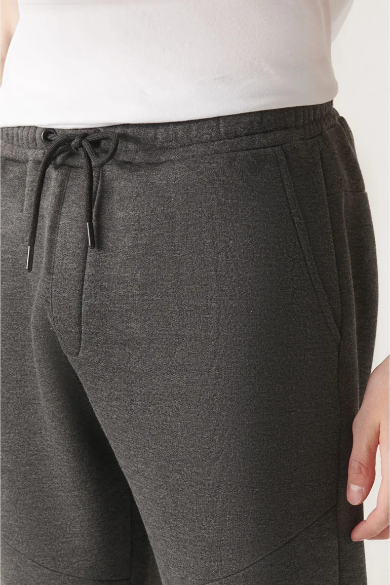 Men's Anthracite Pieced Standard Fit Normal Cut 3 Thread Jogger Sweatpants - 2