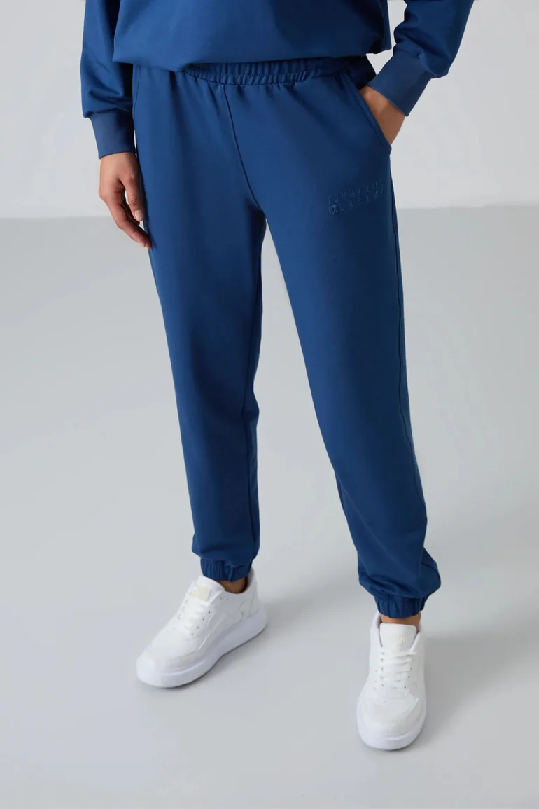 TOMMY Oversized Sweatshirt And Elastic Hem Pants Set - 4