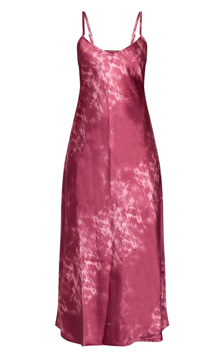 Petite Burgundy Satin Open Back Maxi Dress Prettylittlething : Dresses : VogaCloset Bahrain Petite Burgundy Satin Open Back Maxi Dress Prettylittlething : Dresses : VogaCloset Bahrain