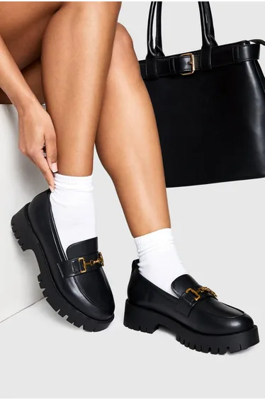 حذاء فلات بوهو باللون الأسود- للمقاسات الواسعه