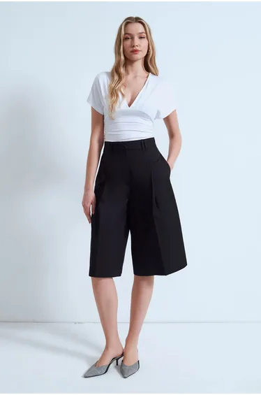 DILVIN High-Waist Cotton Poplin Capri Shorts