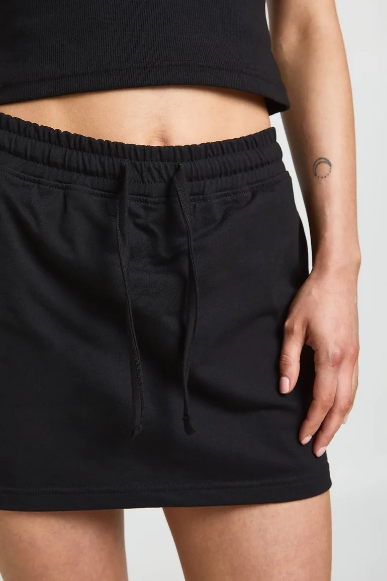 Petite Adjustable Waist Skort - black - 3