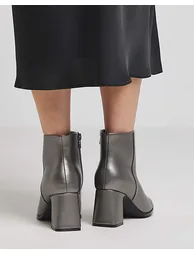 Block Heel Low Cut Boots Ex Wide - 3