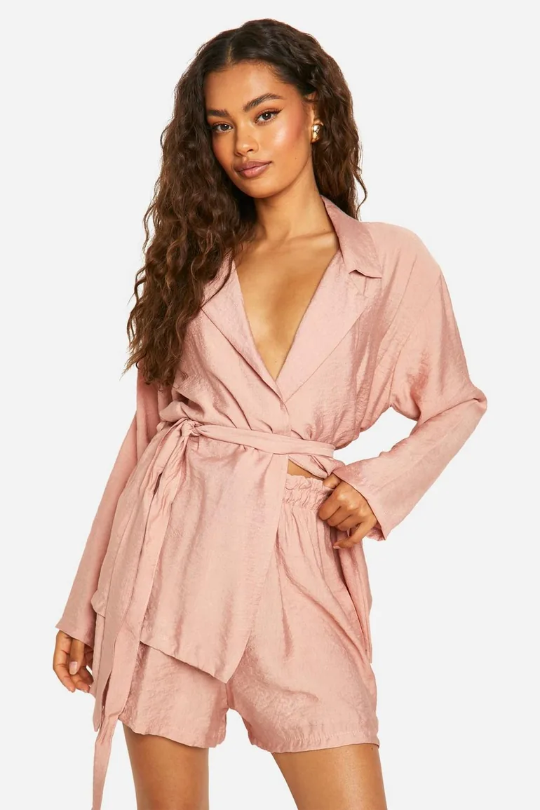 Shop Linen Look Relaxed Fit Shorts - dusty rose Online in Iraq