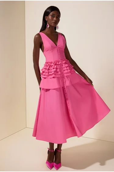 فستان ماكسي بكشكش بياقة V بصف أزرار