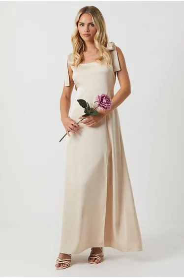 فستان ساتان ماكسي بأكتاف بربطة - للمقاسات الصغيرة