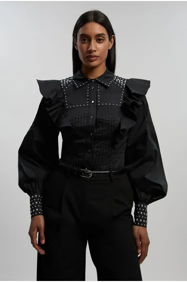 قميص ماكسي قطن ساتين بأكمام مزين بقطع معدنية