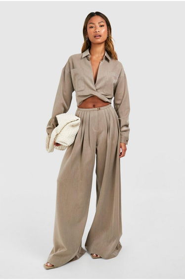Linen Look Low Rise Extreme Wide Leg Pleated Trouser - taupe