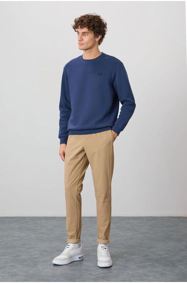 TOMMY Men's Regular Fit Crew Neck Sweatshirt