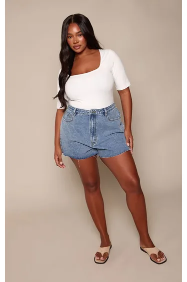 Plus Vintage Wash Split Hem Mom Shorts
