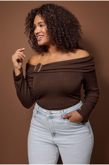 Red viscose soft fabric body-fitting carmen collar knitted plus size blouse