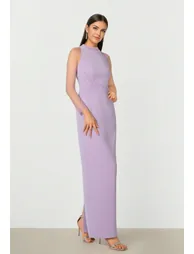 فستان فيمي9 بنفسجي ماكسي بقصة مستقيمة مزين بالخرز بأكمام طويلة - 1